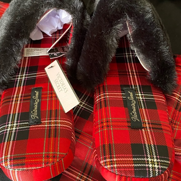 Victoria's Secret L Satin Slipper Plaid - Picture 5 of 7